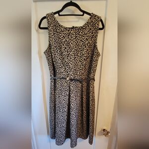 Calvin Klein sleeveless midi leopard print cheetah print size 14 dress
